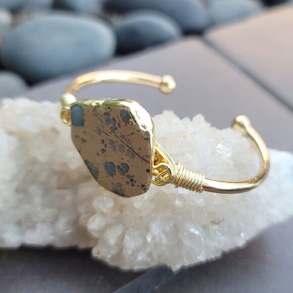 Ocean Jasper Cuff ✦ Wire-Wrapped 14Kt Gold Over Copper ✦ Emotional Flow Talisman - Picture 4 of 5